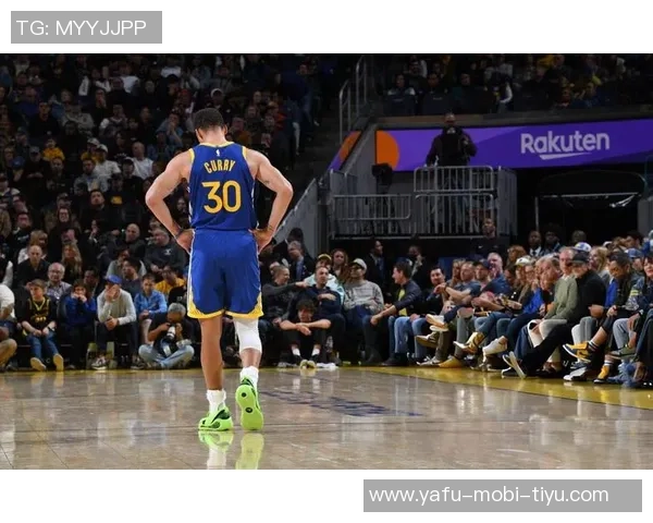 库里反思领先14分被逆转的原因失误和篮板问题成关键因素